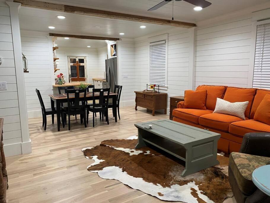 Walk To Bay Street And Historic Downtown Beaufort! Close To Parris Island Mcrd!! Exterior photo